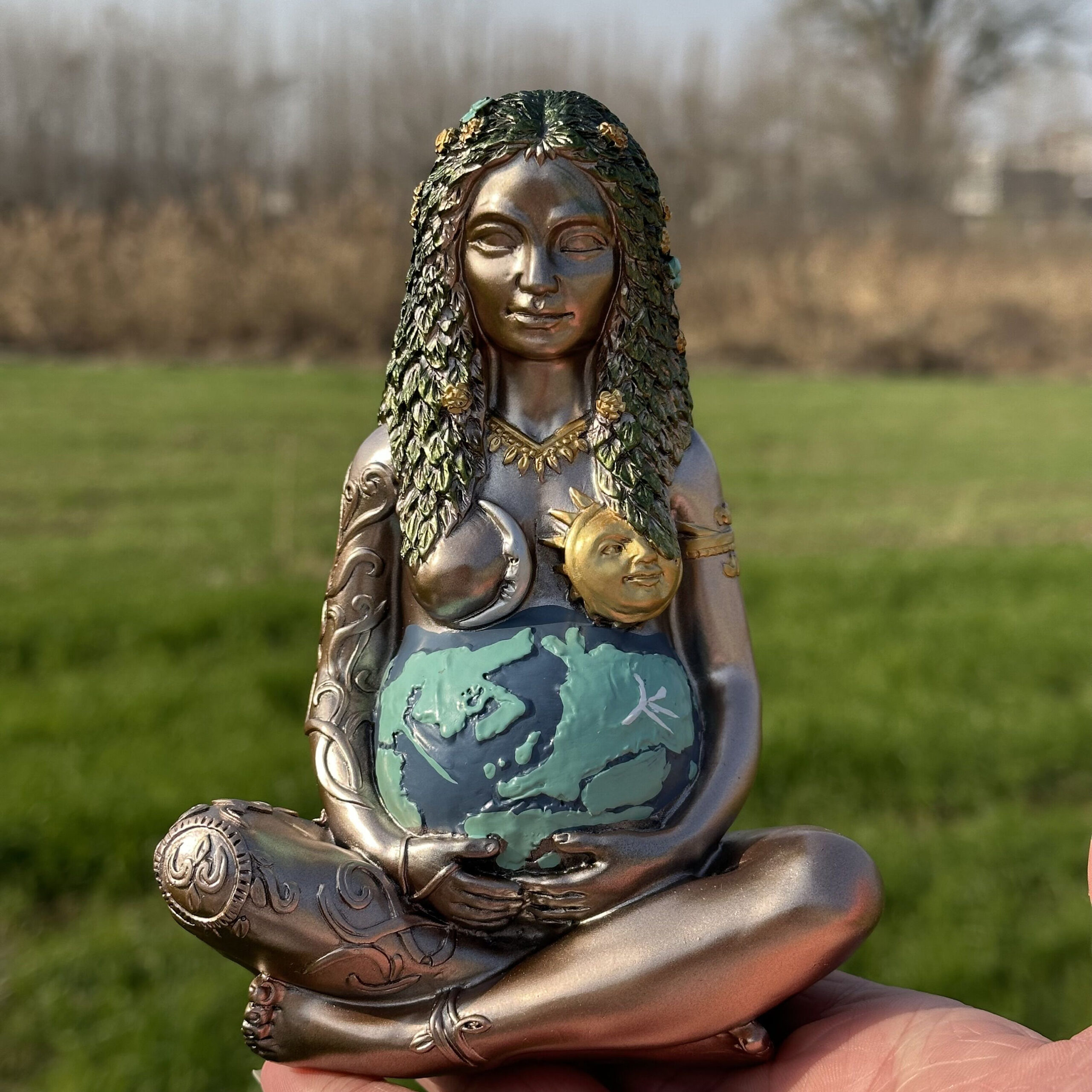 (Hot Sale 50% OFF)Statue Of Goddess Gaia,Resin Decorations